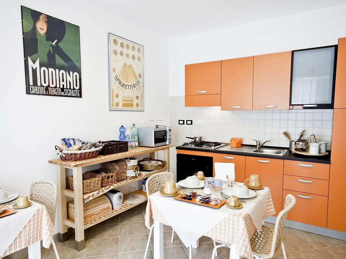 Pian Di Luna Sarzana Bed & Breakfast