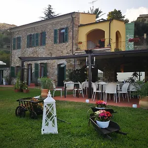 Pensión Govi, Diano Castello